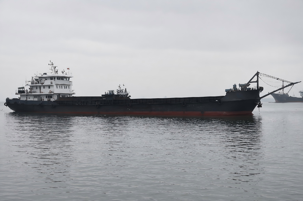 Deck barges